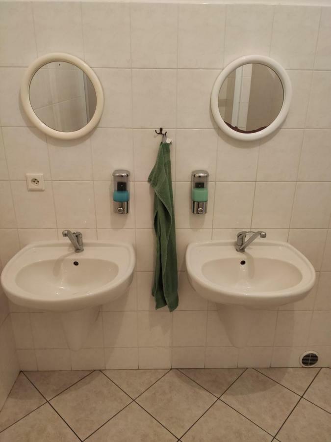 Hostel Kasperske Hory Eksteriør bilde