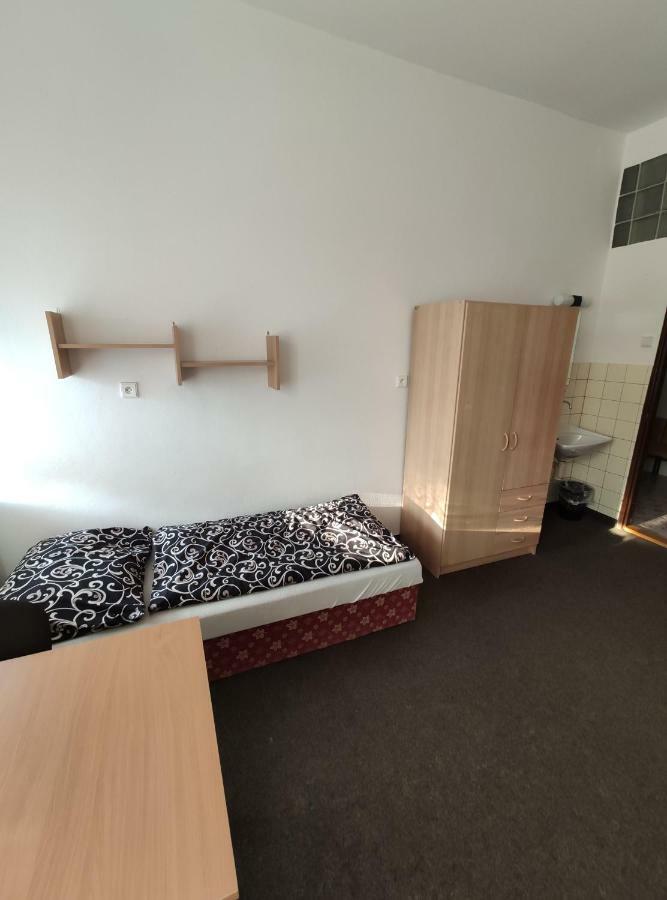 Hostel Kasperske Hory Eksteriør bilde