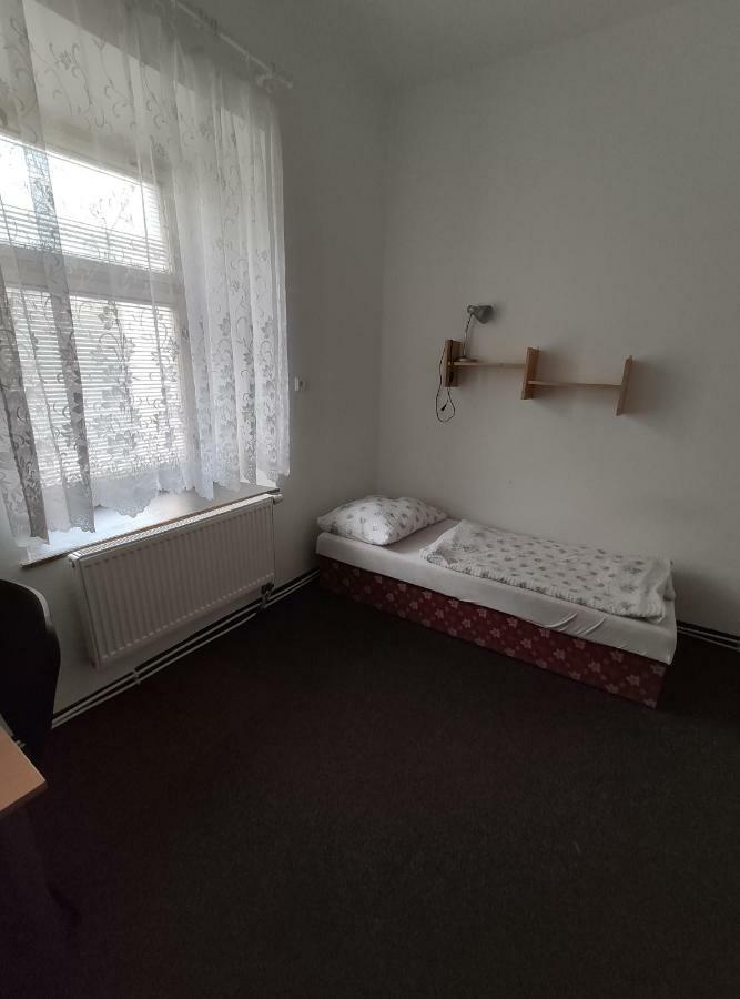 Hostel Kasperske Hory Eksteriør bilde