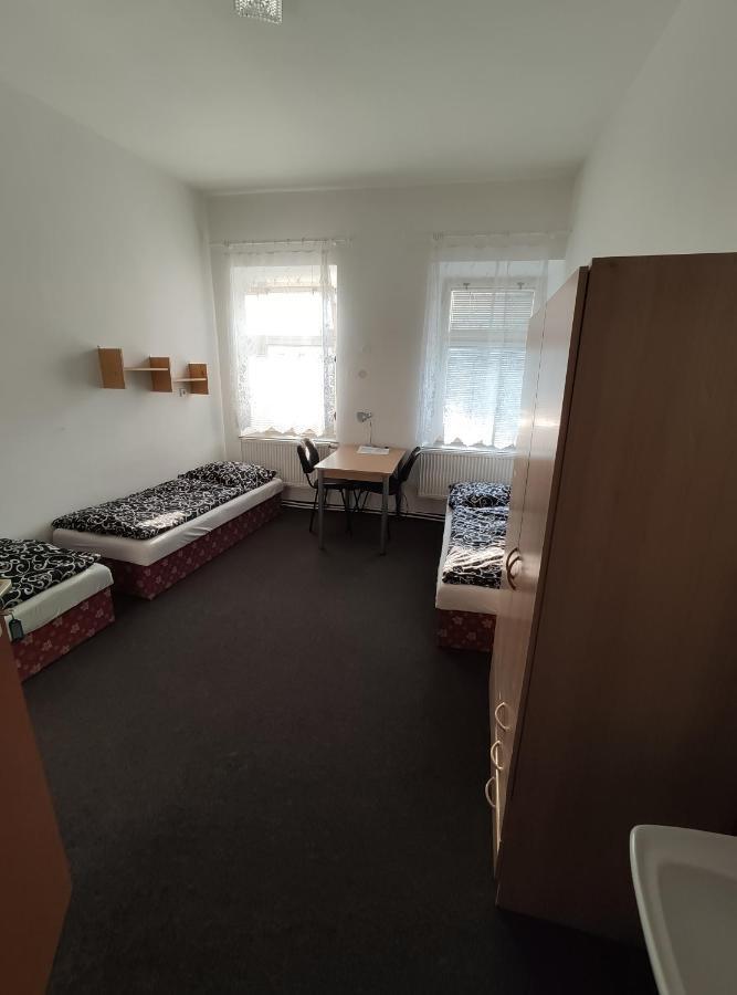 Hostel Kasperske Hory Eksteriør bilde